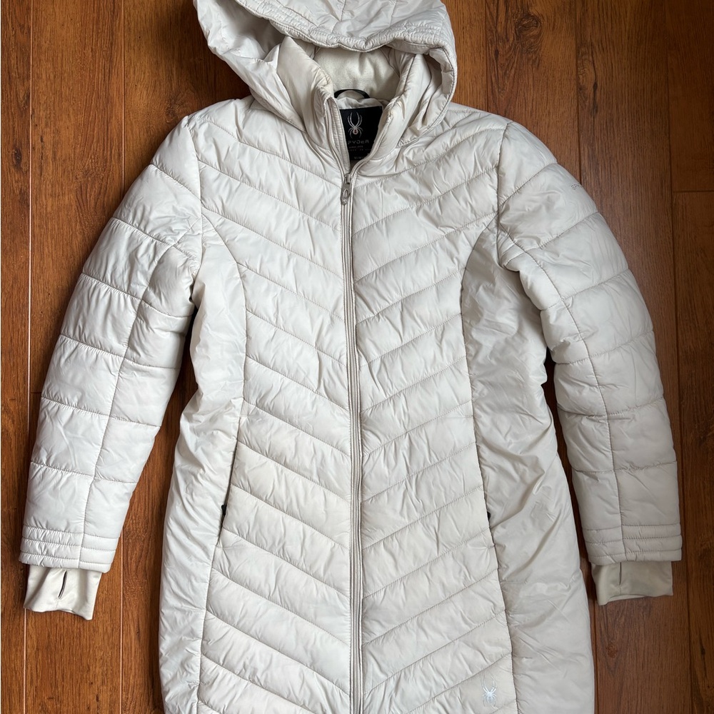 Women's Spyder Boundless Hooded Puffer Coat Jacket. Cream. Size M